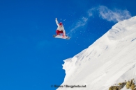 Snowboarding in Hemsedal. Photo: Simen Berg